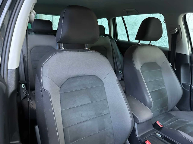 Volkswagen golf variant 1.5 tsi cl bns 131pk 2019, g-820-lh - afbeelding 35 van  42