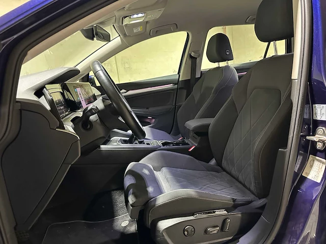 Volkswagen golf variant 1.5 tsi life business 131pk 2021 (origineel-nl), l-152-zr - afbeelding 26 van  41