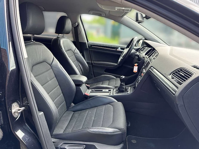 Volkswagen golf variant 1.6 tdi connected series 2016 | jj-989-p - afbeelding 25 van  32