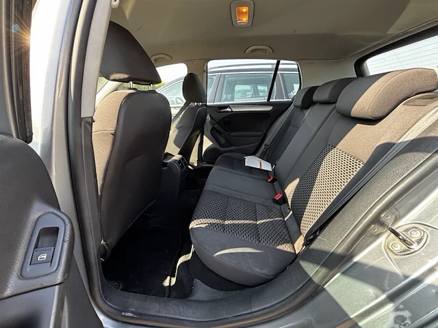 Volkswagen golf vi 1.6 cr tdi bluemotion dpf, 2011 - afbeelding 19 van  31