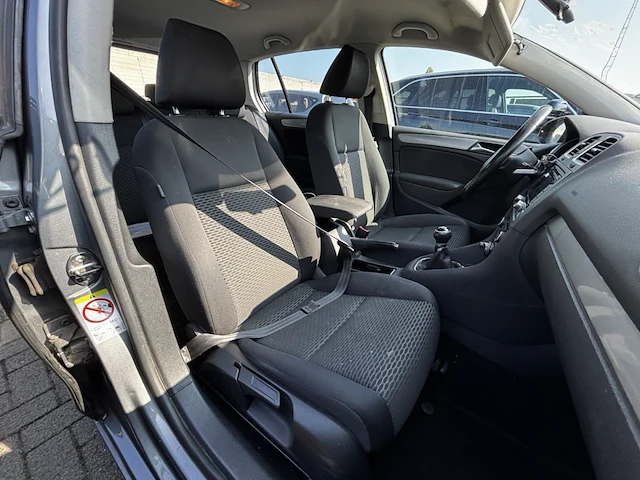 Volkswagen golf vi 1.6 cr tdi bluemotion dpf, 2011 - afbeelding 23 van  31