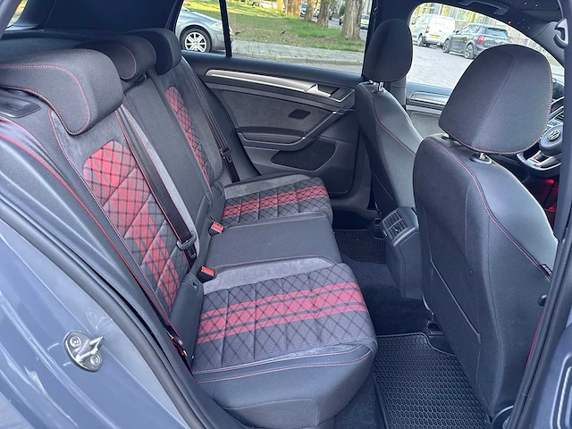 Volkswagen golf vii 2.0 tsi gti tcr car 2019 | 13-02-73 i - afbeelding 28 van  34
