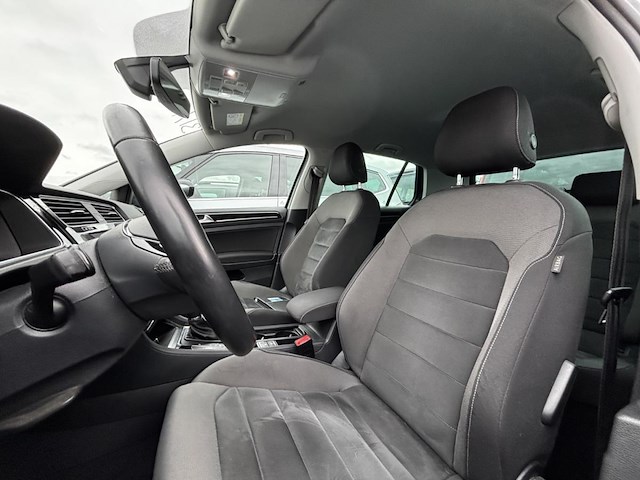 Volkswagen golf vii tsi evo highline dsg 150 at, 2017 - afbeelding 18 van  20