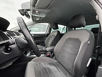 Volkswagen golf vii tsi evo highline dsg 150 at, 2017 - afbeelding 18 van  20