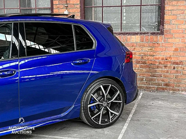 Volkswagen golf viii r 2.0 tsi 4motion 320pk 2021, n-855-xh - afbeelding 34 van  67