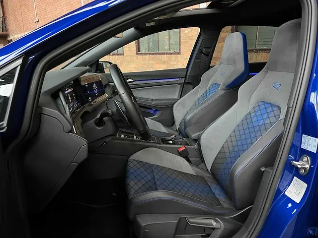 Volkswagen golf viii r 2.0 tsi 4motion 320pk 2021, n-855-xh - afbeelding 51 van  67