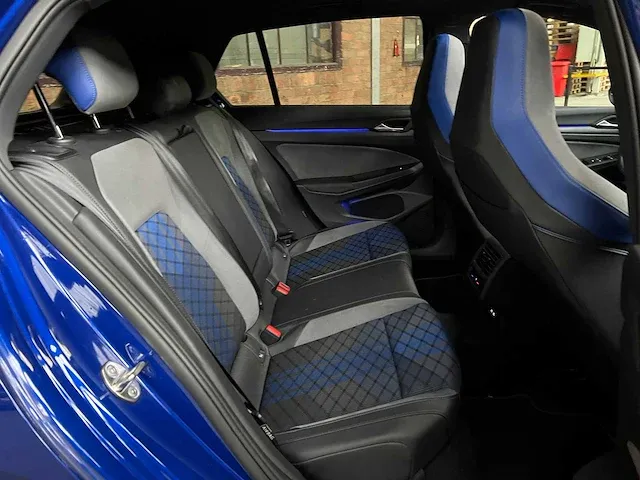 Volkswagen golf viii r 2.0 tsi 4motion 320pk 2021, n-855-xh - afbeelding 58 van  67