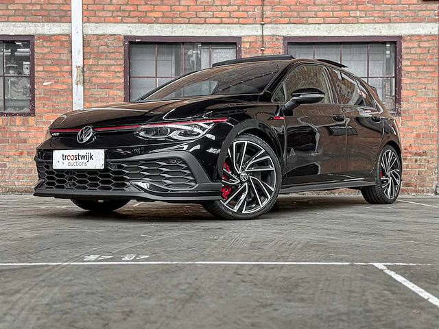 Volkswagen gti clubsport viii 2.0 tsi (golf 8) 300pk 2021, z-241-gh - afbeelding 1 van  61