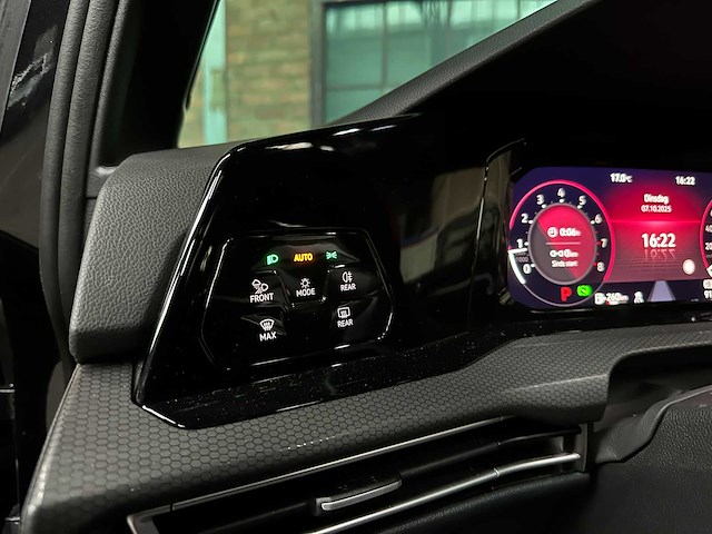 Volkswagen gti clubsport viii 2.0 tsi (golf 8) 300pk 2021, z-241-gh - afbeelding 30 van  61