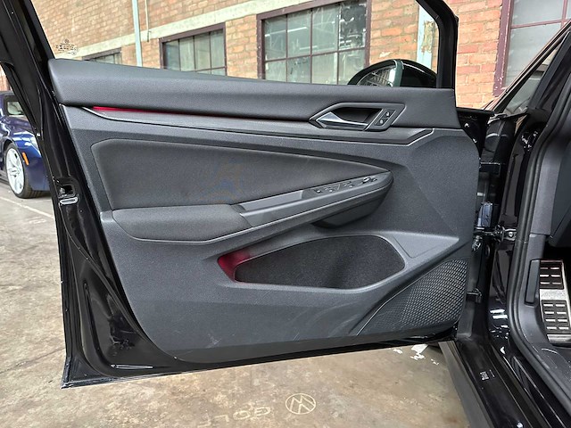 Volkswagen gti clubsport viii 2.0 tsi (golf 8) 300pk 2021, z-241-gh - afbeelding 44 van  61