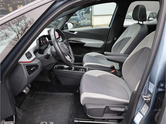 Volkswagen id.3 pro 58 kwh 150kw automaat 2020 - afbeelding 4 van  37