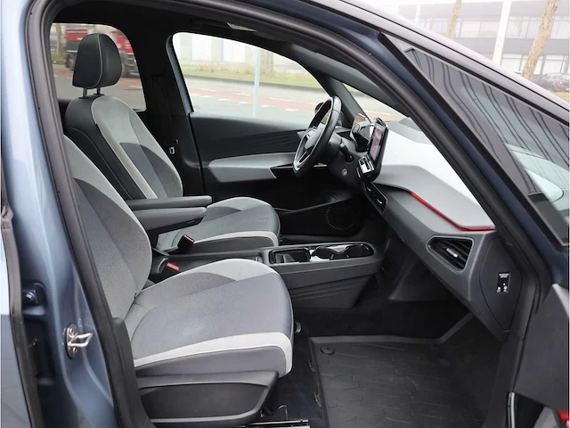 Volkswagen id.3 pro 58 kwh 150kw automaat 2020 - afbeelding 29 van  37