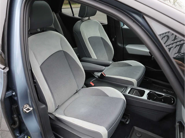 Volkswagen id.3 pro 58 kwh 150kw automaat 2020 - afbeelding 30 van  37