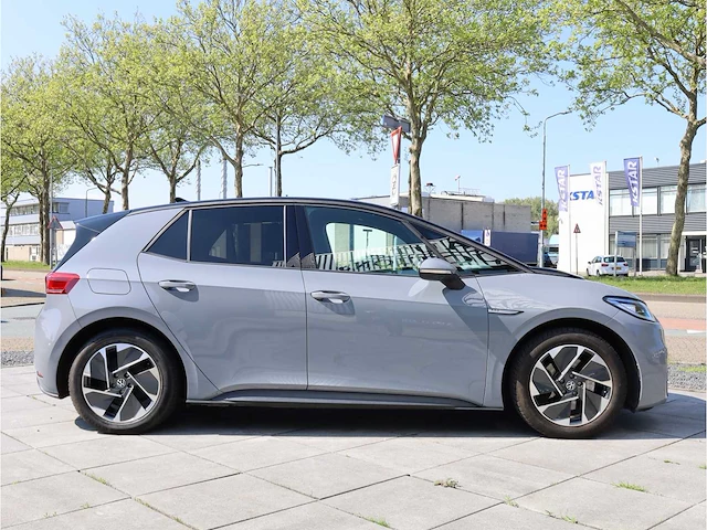 Volkswagen id.3 pro 58 kwh 150kw automaat 2021 - afbeelding 33 van  36