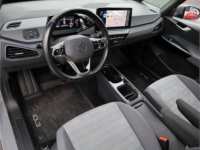 Volkswagen id.3 pro 58 kwh 150kw automaat 2021 - afbeelding 2 van  34