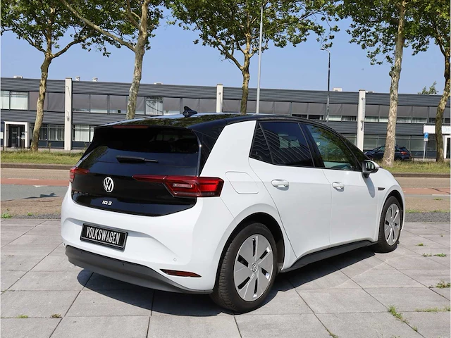 Volkswagen id.3 pro 58 kwh 150kw automaat 2021 - afbeelding 33 van  37