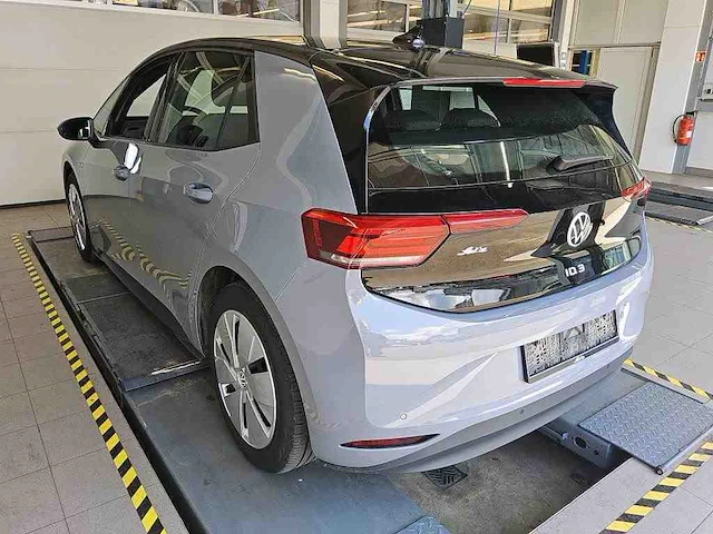 Volkswagen id.3 pro 58 kwh 150kw automaat 2021 - afbeelding 10 van  16