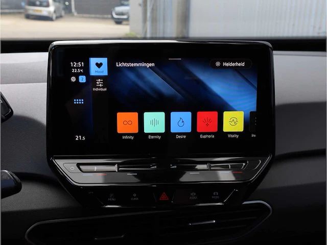 Volkswagen id.3 pro 58 kwh 150kw automaat 2021 - afbeelding 14 van  29