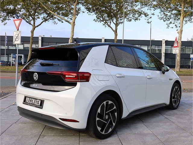 Volkswagen id.3 pro 58 kwh 150kw automaat 2021 - afbeelding 33 van  37
