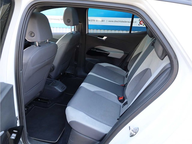 Volkswagen id.3 pro 58 kwh 150kw automaat 2021 - afbeelding 32 van  37