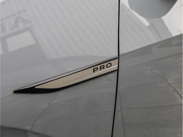 Volkswagen id.3 pro 58kwh 150kw automaat 2020 panoramadak warmtepomp achteruitrijcamera keyless iq light - afbeelding 24 van  33