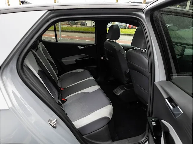 Volkswagen id.3 pro 58kwh 150kw automaat 2020 panoramadak warmtepomp achteruitrijcamera keyless iq light - afbeelding 27 van  33