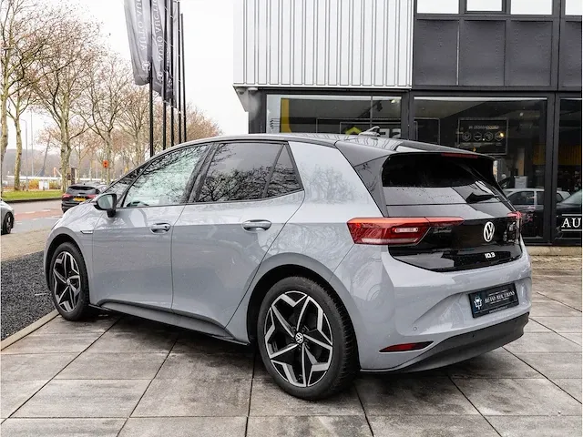 Volkswagen id.3 pro 58kwh 150kw automaat 2020 panoramadak warmtepomp achteruitrijcamera keyless iq light - afbeelding 23 van  33