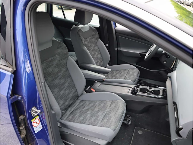 Volkswagen id.4 pro 77 kwh 150kw automaat 2021 - afbeelding 19 van  34