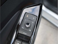 Volkswagen id.4 pro 77 kwh 150kw automaat 2021 - afbeelding 17 van  38
