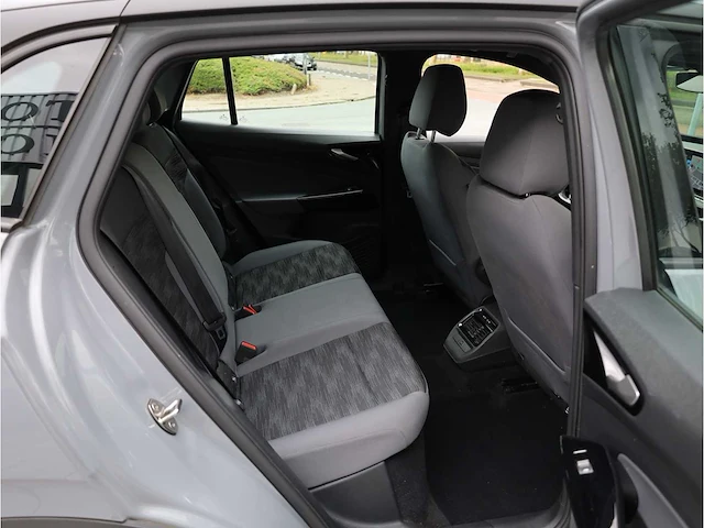 Volkswagen id.4 pro 77 kwh 150kw automaat 2021 - afbeelding 21 van  37