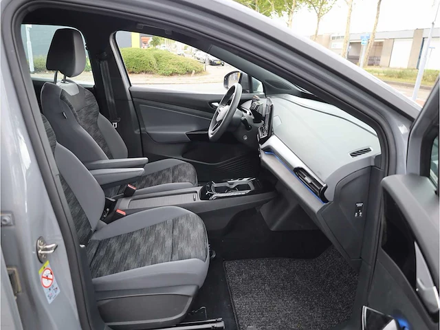 Volkswagen id.4 pro 77 kwh 150kw automaat 2021 - afbeelding 15 van  30
