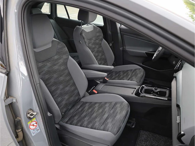 Volkswagen id.4 pro 77 kwh 150kw automaat 2021 - afbeelding 16 van  30