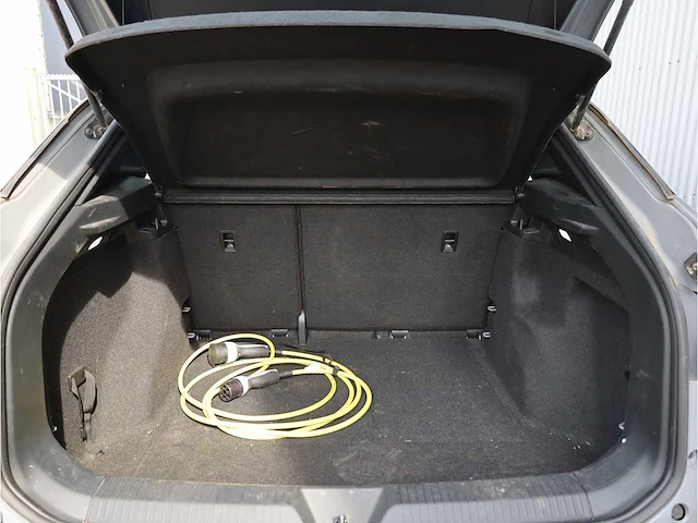 Volkswagen id.4 pro 77 kwh 150kw automaat 2022 - afbeelding 16 van  31