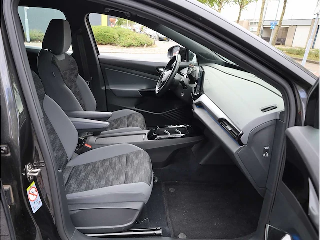 Volkswagen id.4 pro 77 kwh 150kw automaat 2022 - afbeelding 18 van  33