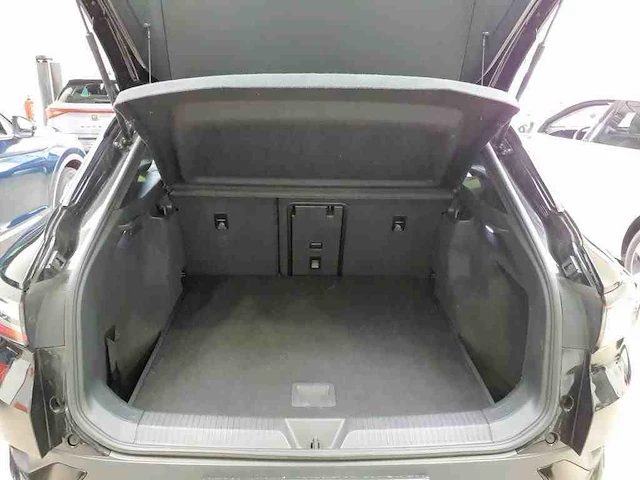 Volkswagen id.4 pro 82kwh 150kw automaat 2022 - afbeelding 2 van  17
