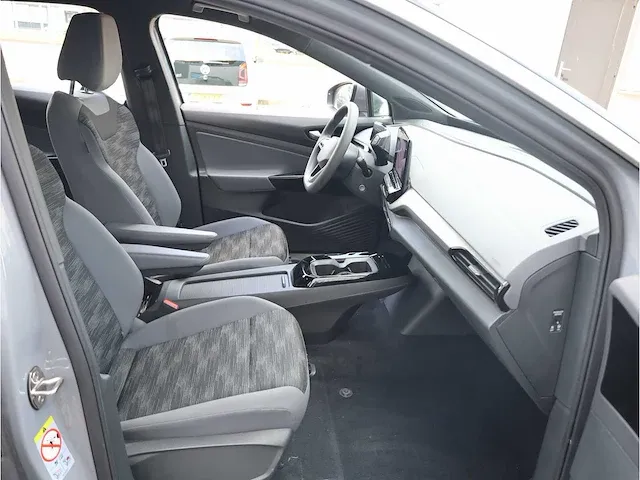 Volkswagen id.4 pure 148pk automaat 2022 virtual navigatie carplay/android led dab - afbeelding 16 van  24