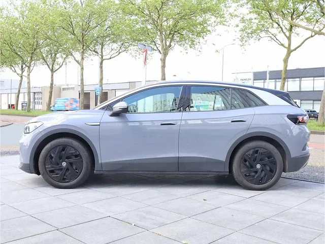 Volkswagen id.4 pure 148pk automaat 2022 - afbeelding 12 van  24
