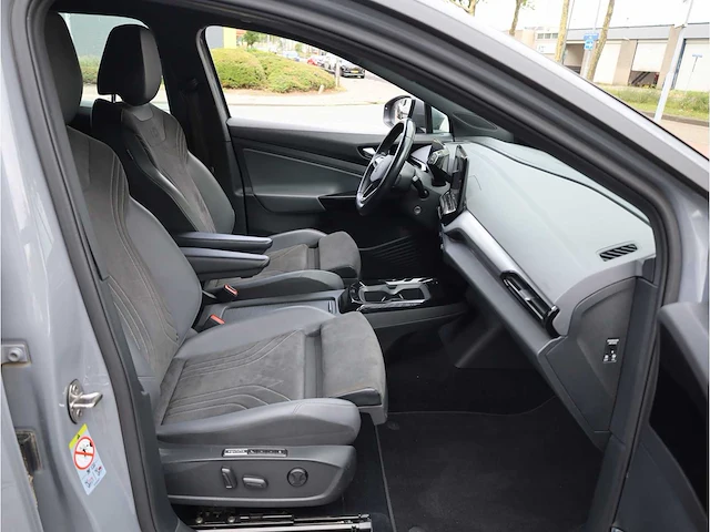 Volkswagen id.4 pure 52 kwh 109kw automaat 2022 - afbeelding 21 van  35