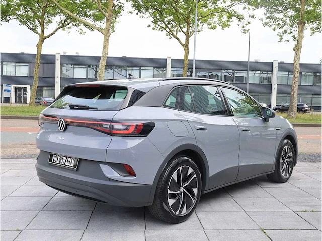 Volkswagen id.4 pure 52 kwh 109kw automaat 2022 - afbeelding 31 van  35