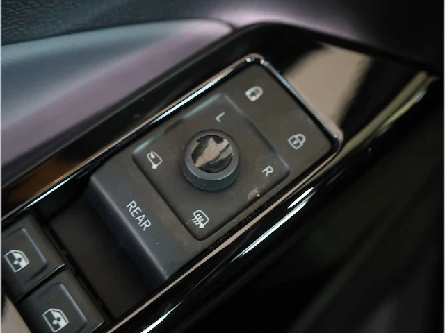 Volkswagen id.4 pure 52 kwh 125kw automaat 2022 - afbeelding 13 van  30