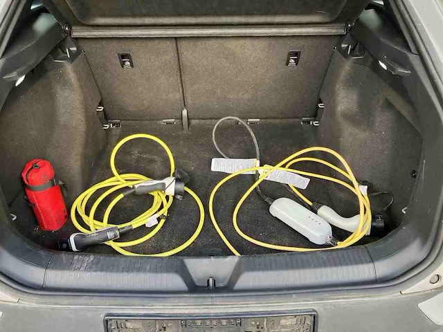 Volkswagen id.4 pure 52 kwh 125kw automaat 2022 - afbeelding 3 van  14