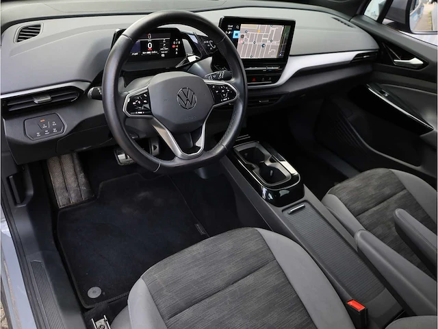 Volkswagen id.4 pure 52 kwh 125kw automaat 2022 - afbeelding 2 van  32