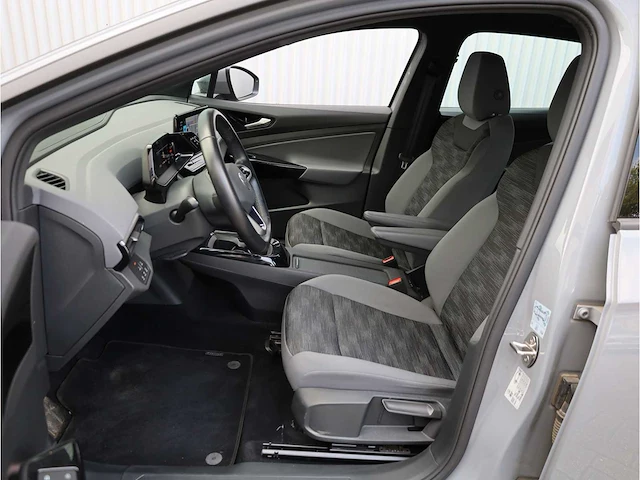 Volkswagen id.4 pure 52 kwh 125kw automaat 2022 - afbeelding 3 van  32