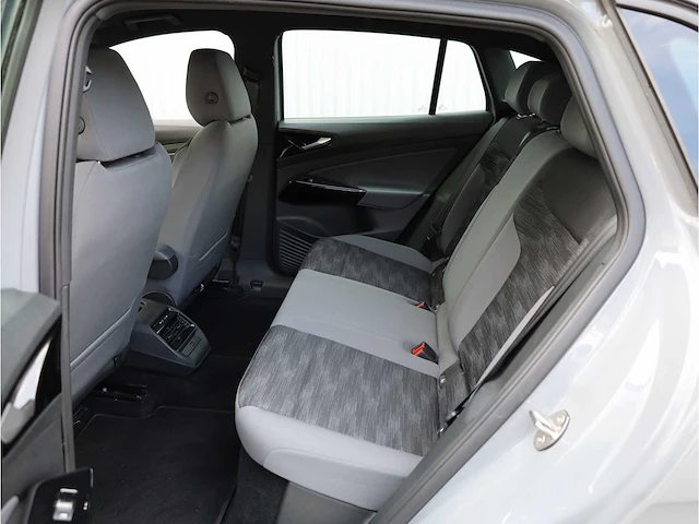 Volkswagen id.4 pure 52 kwh 125kw automaat 2022 - afbeelding 22 van  32