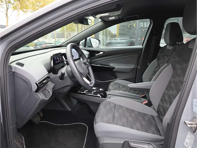 Volkswagen id.4 pure 52 kwh 125kw automaat 2022 - afbeelding 11 van  32