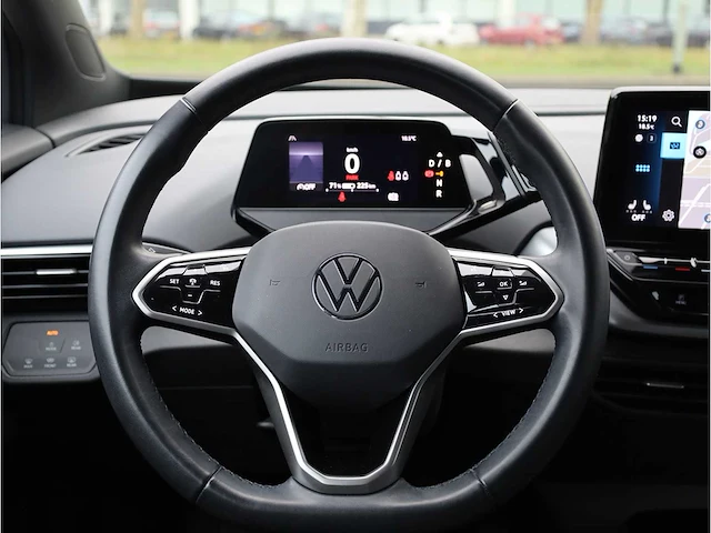 Volkswagen id.4 pure 52 kwh 125kw automaat 2022 - afbeelding 16 van  32