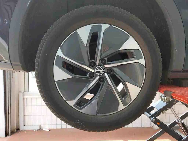 Volkswagen id.5 pro 77 kwh 150kw automaat 2023 - afbeelding 7 van  20