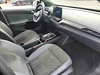 Volkswagen id.5 pro 77 kwh 150kw automaat 2023 - afbeelding 17 van  20