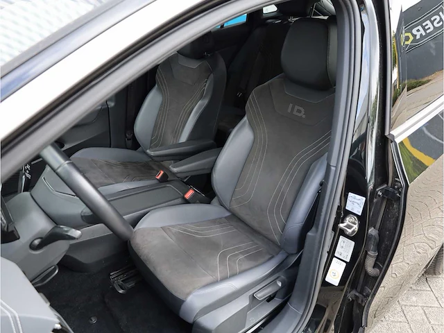 Volkswagen id.5 pro 77 kwh 150kw automaat 2023 - afbeelding 4 van  37