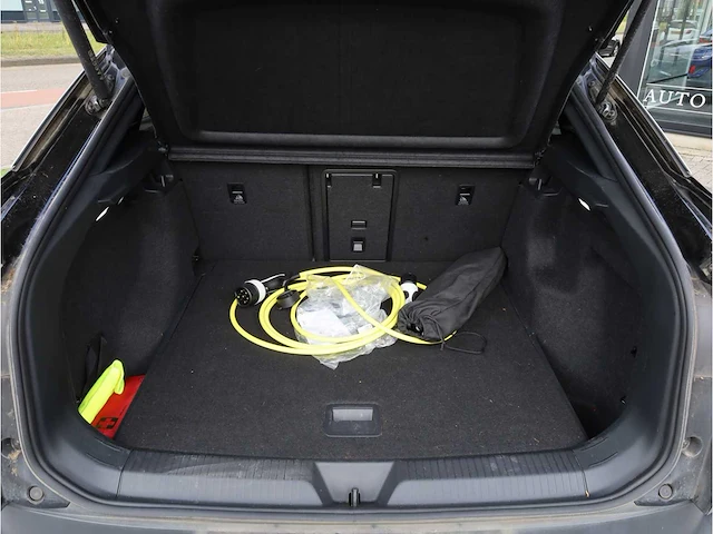 Volkswagen id.5 pro 77 kwh 150kw automaat 2023 - afbeelding 22 van  37
